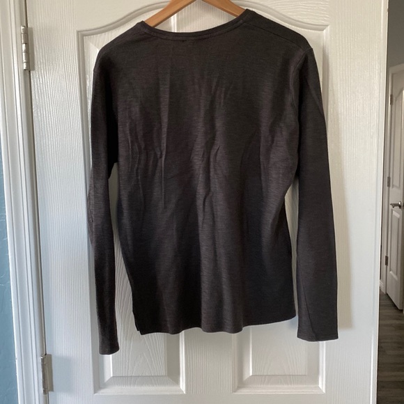 COPY - EUC Twenty Henley in charcoal gray - Picture 4 of 7